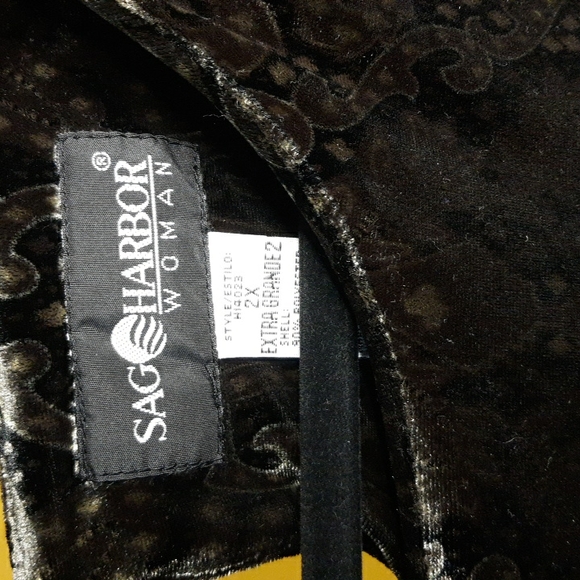 Sag Harbor Woman long sleeve shell, black and gray (#40) - Picture 4 of 7